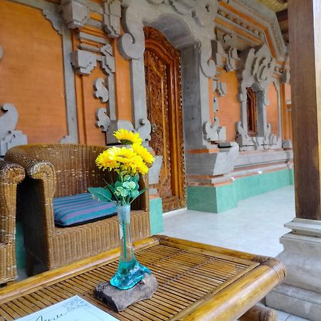 Dika Accommodation Ubud Esterno foto