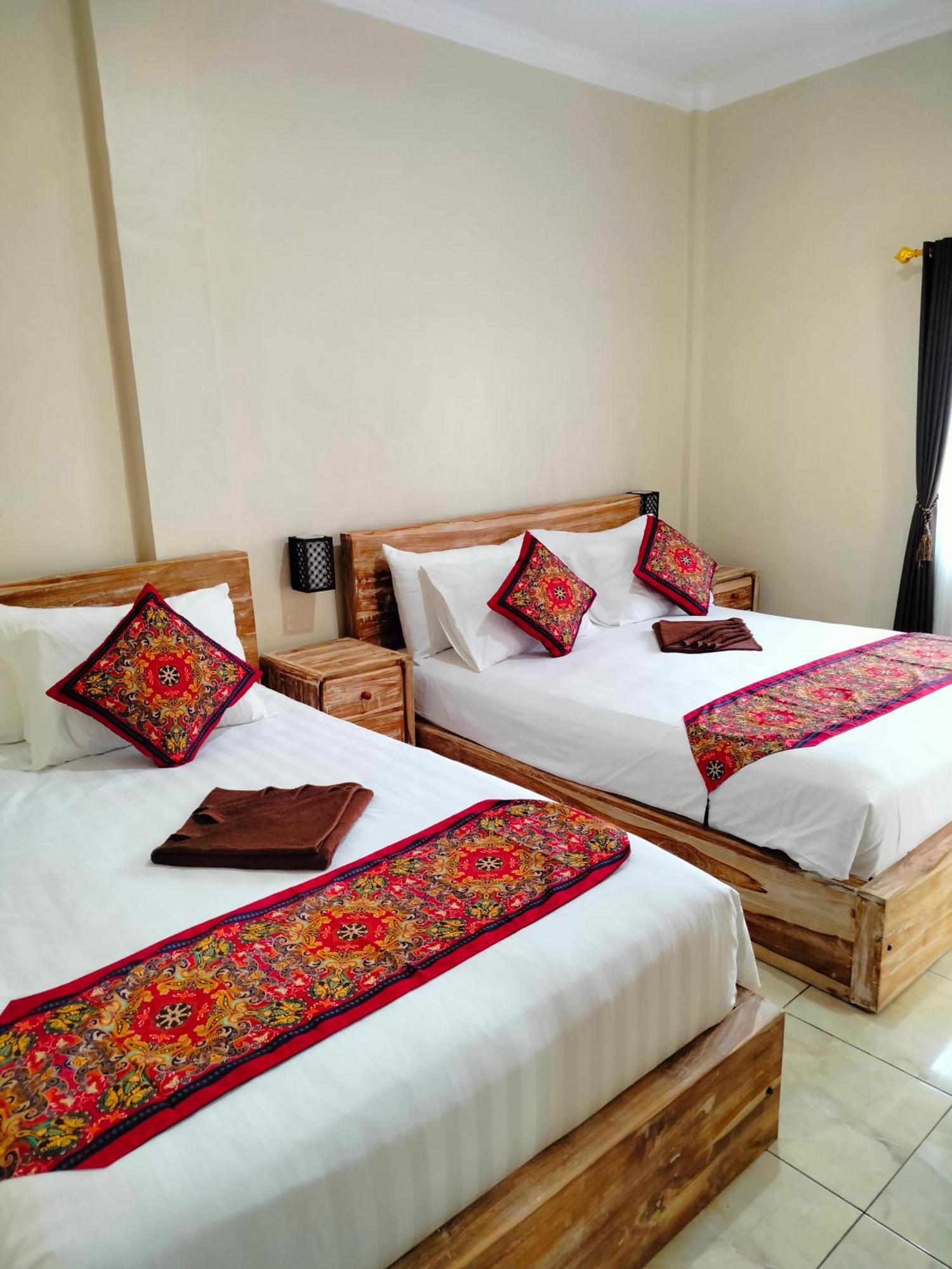 Dika Accommodation Ubud Esterno foto