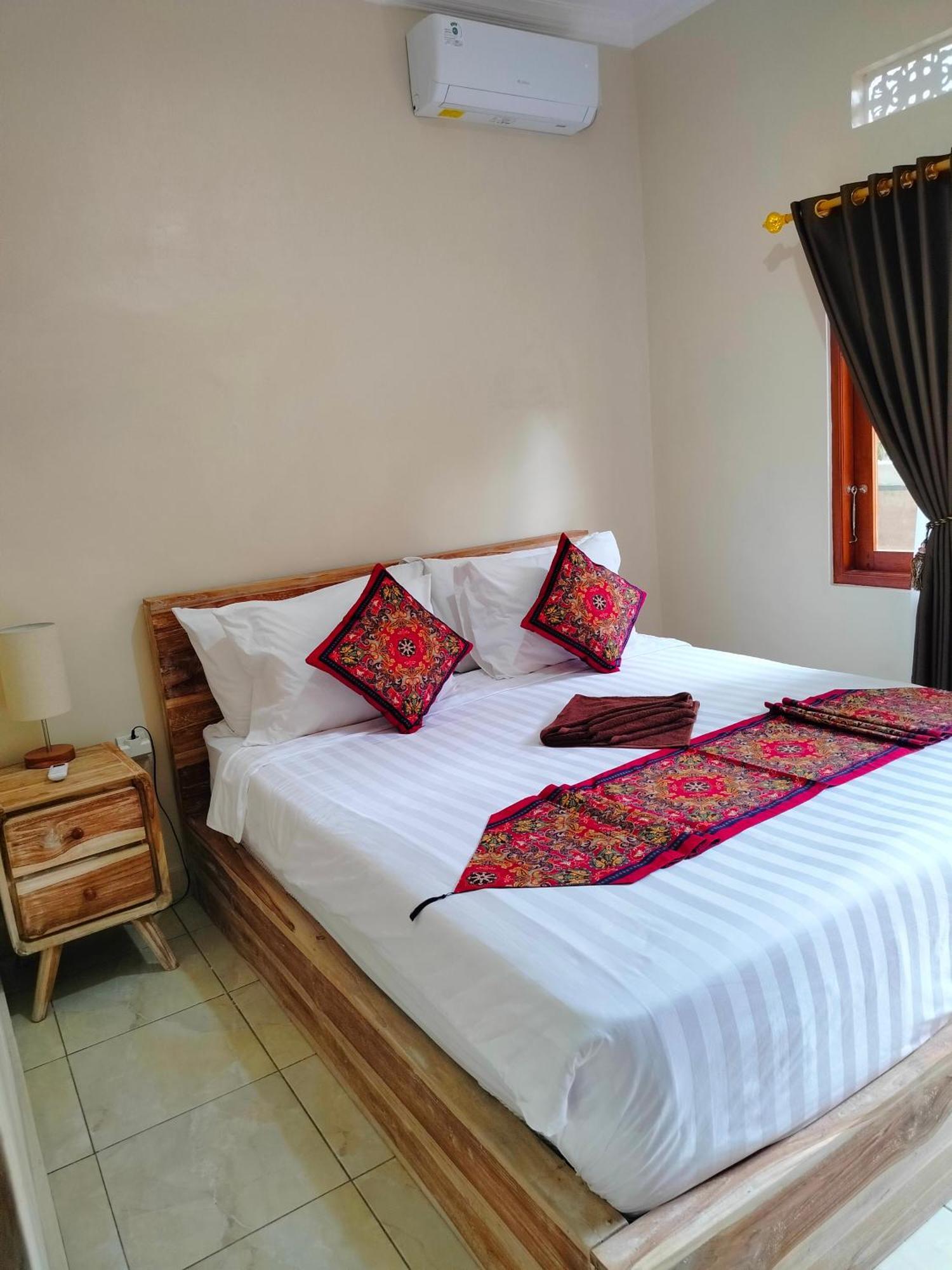 Dika Accommodation Ubud Esterno foto