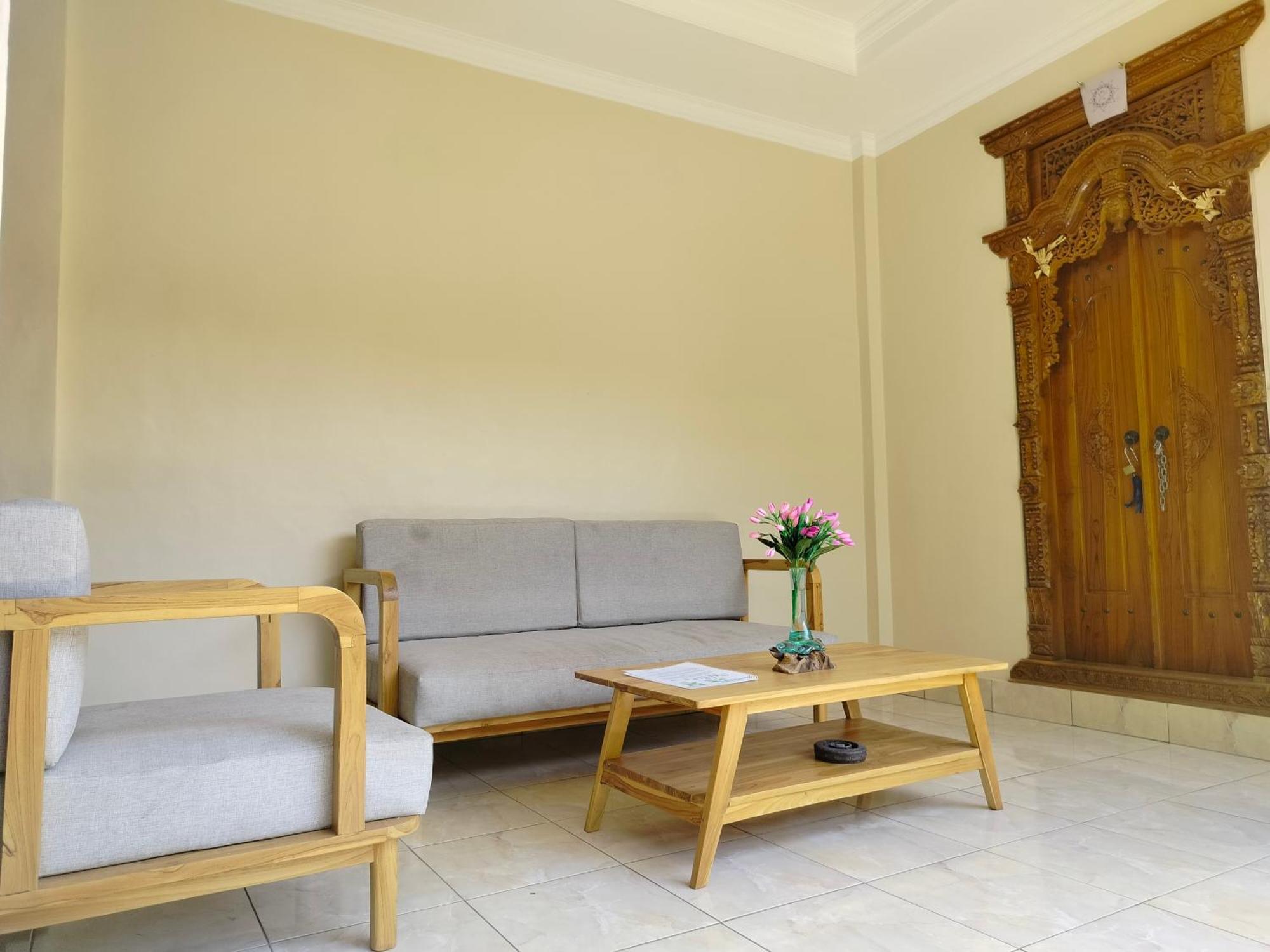 Dika Accommodation Ubud Esterno foto
